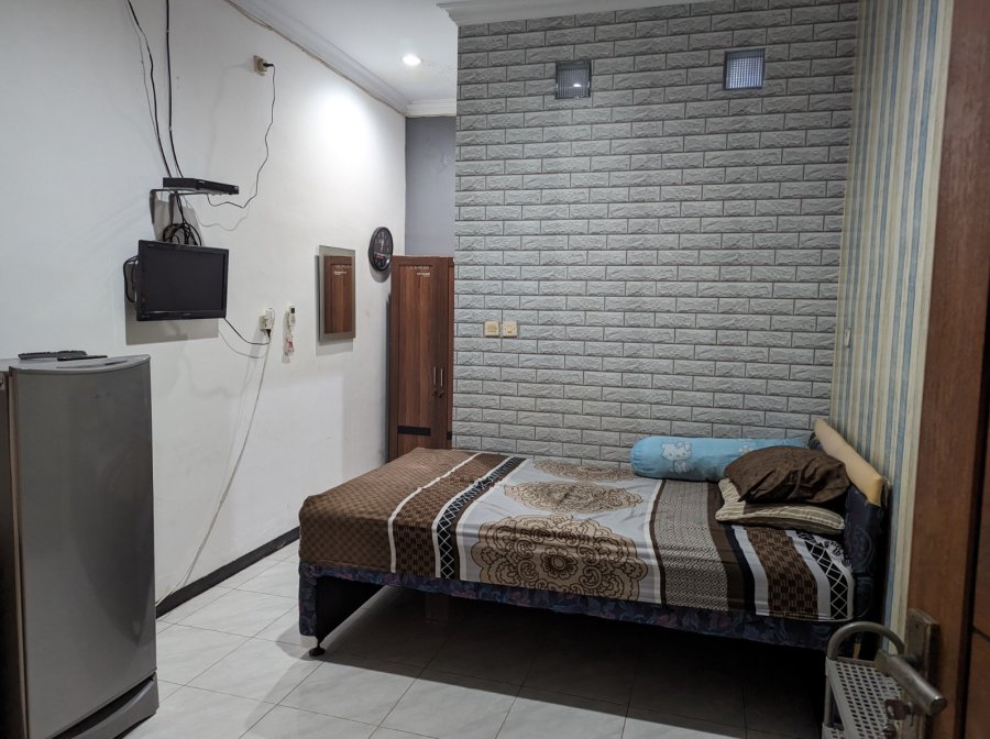 kost-putri-di-jakarta-barat-2023645906_large